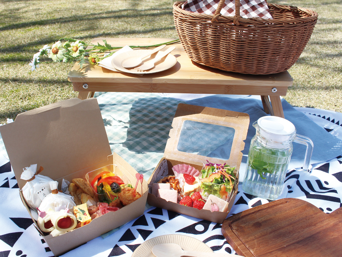 春の森で【おしゃピク】体験！『春の木漏れ日ピクニック』 | 恵那 銀の